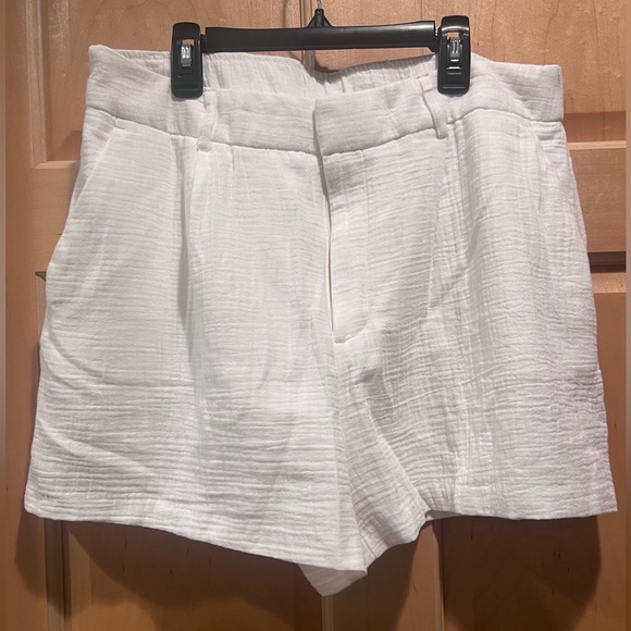 Nine West Chic Women's White 100% Cotton Lined Shorts Beach Preppy Vacation Lg - Picture 2 of 14